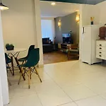 Lindo Sobrado ( 3 min. Consulado EUA)